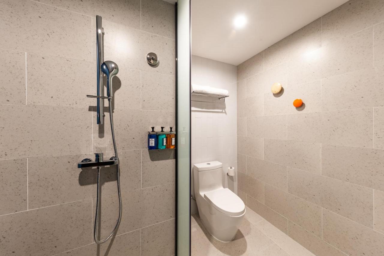 Holiday Inn Express Shanghai Baoyang By Ihg Exterior photo
